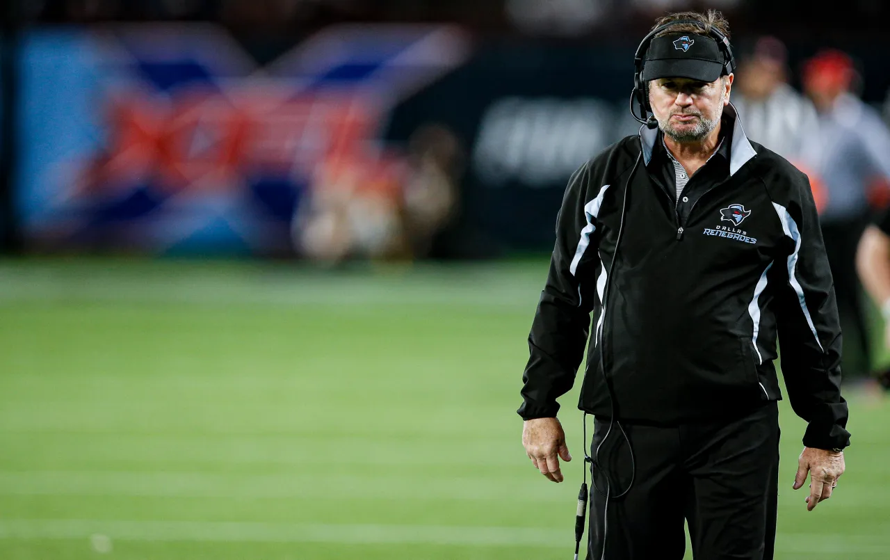 Featured image for "Arlington Renegades crowned XFL champions after defeating D.C. Defenders"