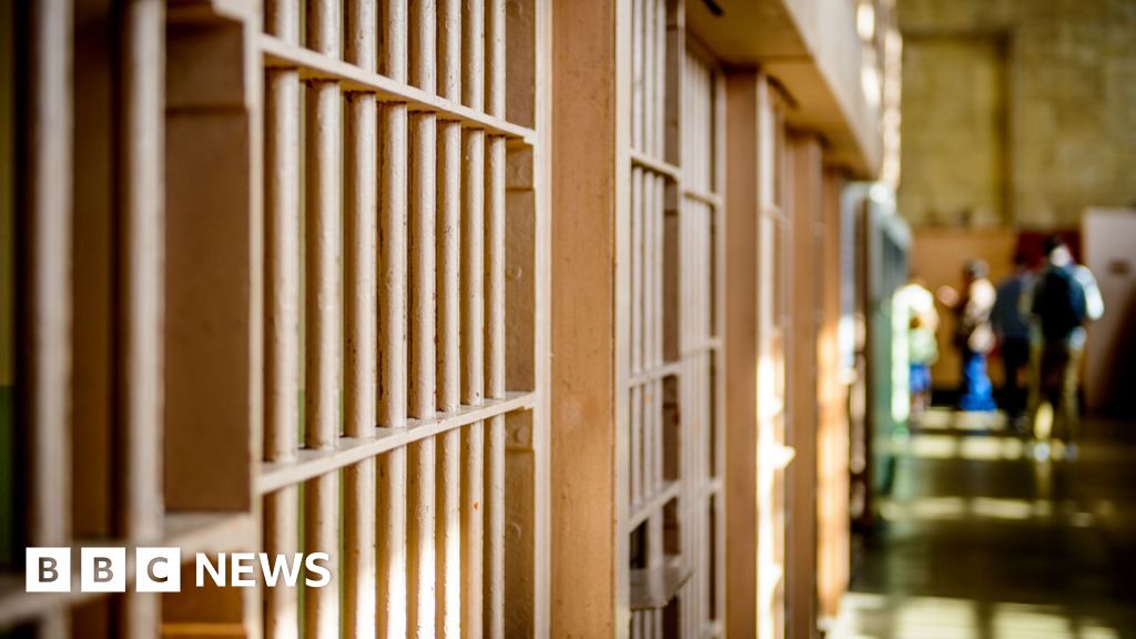 Featured image for Officials Say Man Framed in Trump Threat Letters, Discrediting DHS Claims