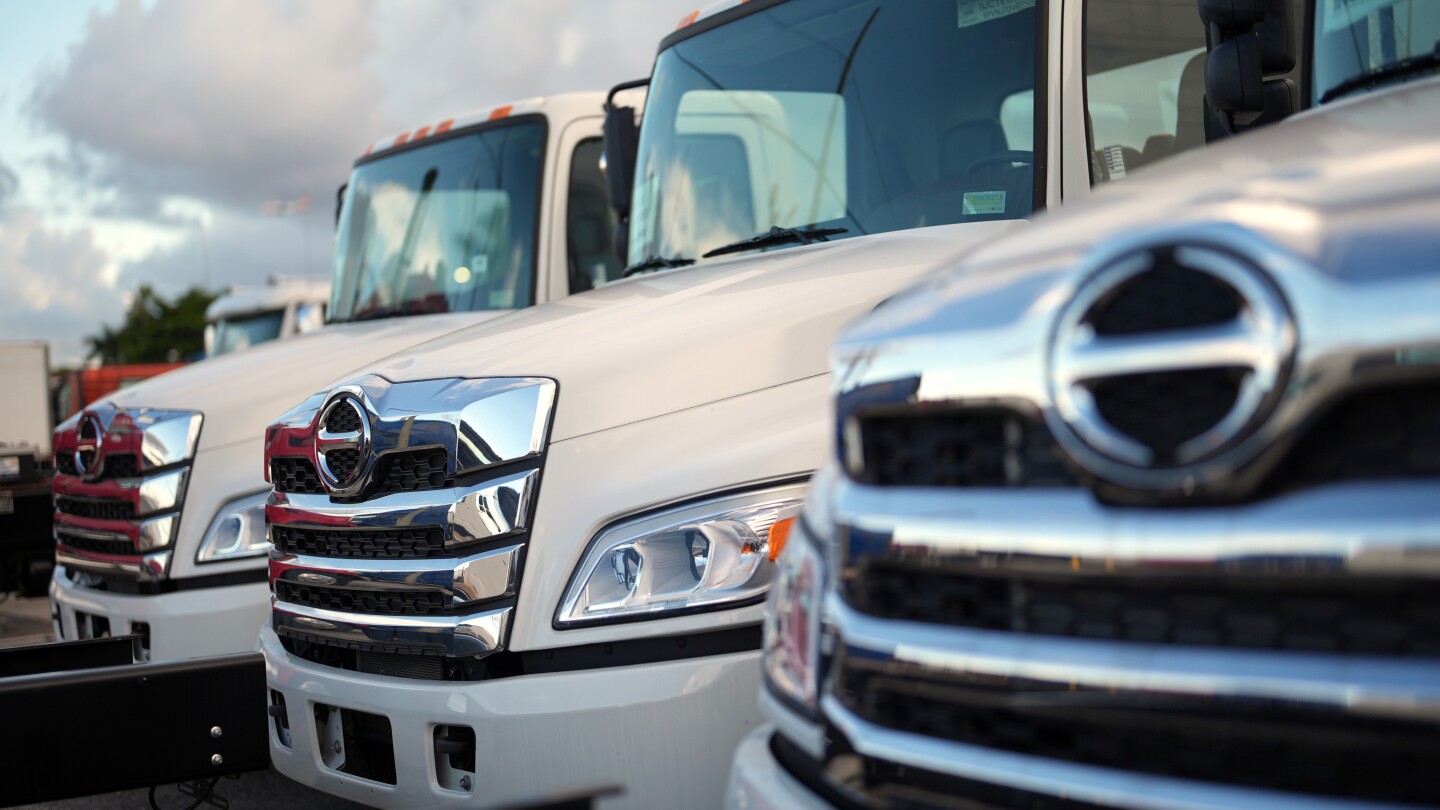 Featured image for Trump Expands Tariffs to Pharmaceuticals, Cabinets, and Heavy Trucks