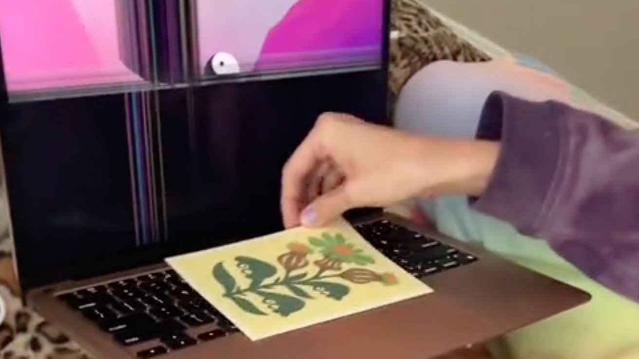 Featured image for Avoid Storing Papers and Cards Inside Your Closed MacBook Air