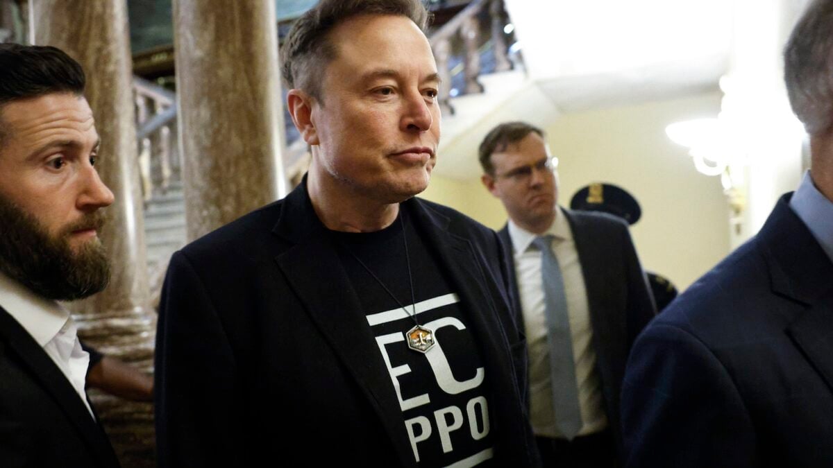 Featured image for Trump Admin Plans to Incinerate 500 Tons of Emergency Food for Children