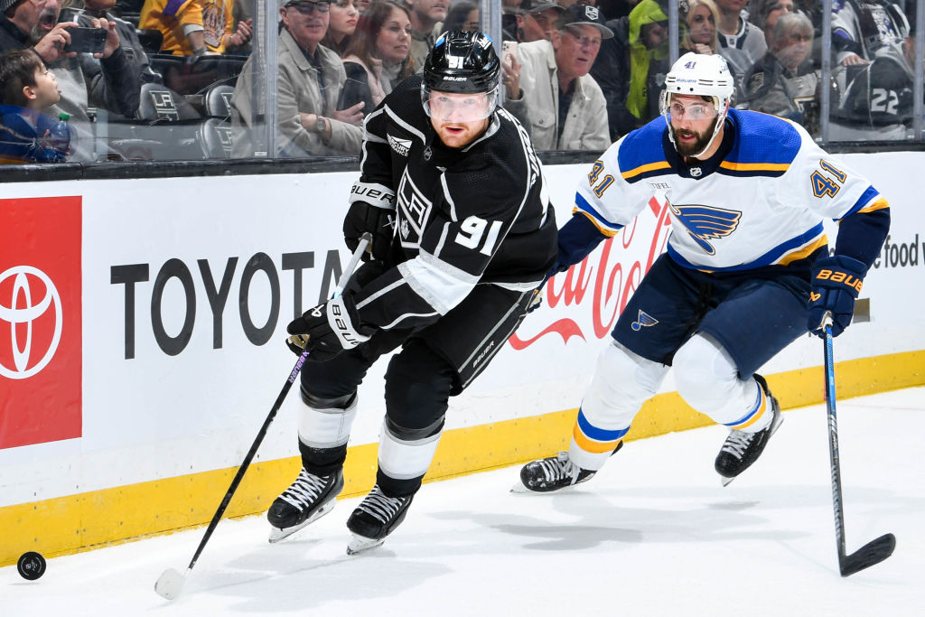 Featured image for Kings Dominate Blues with 5-1 Victory