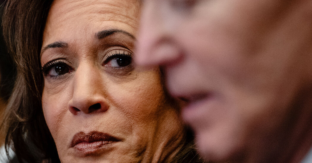 Featured image for Harris’s New Book Reveals Tensions and Unvarnished Views on Biden and Politics