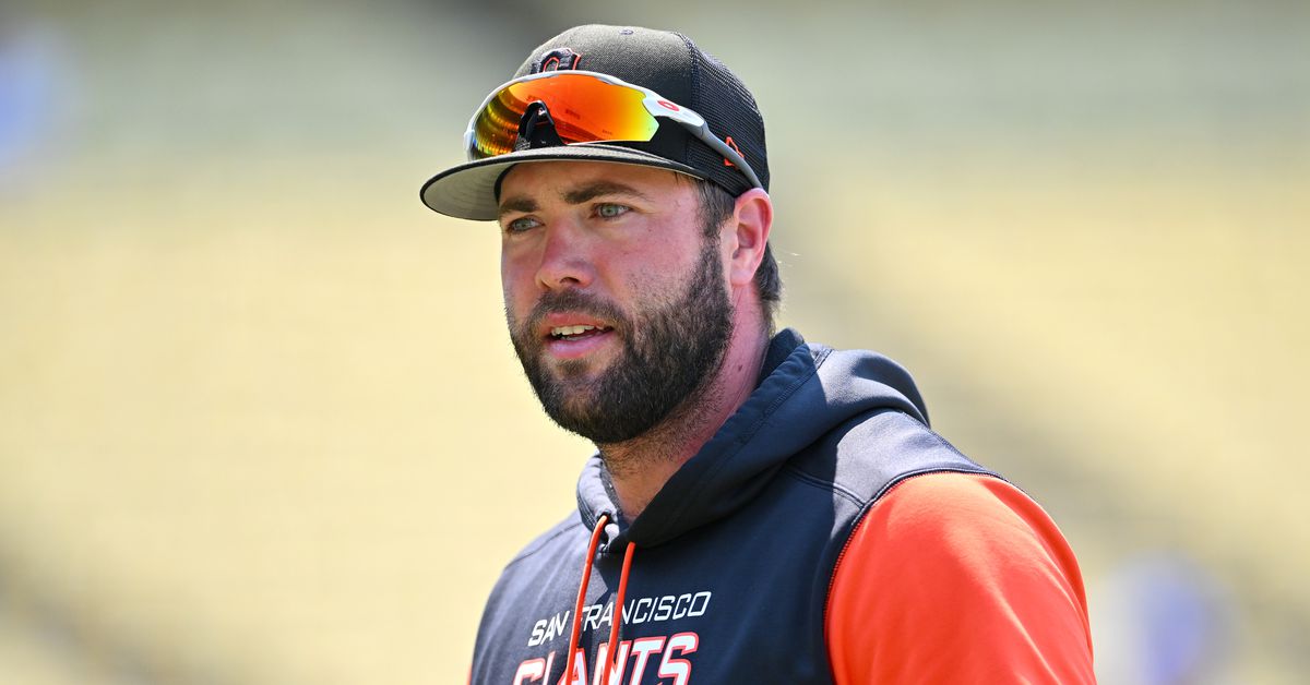 Featured image for Darin Ruf Returns to Giants, Optioning Hjelle.