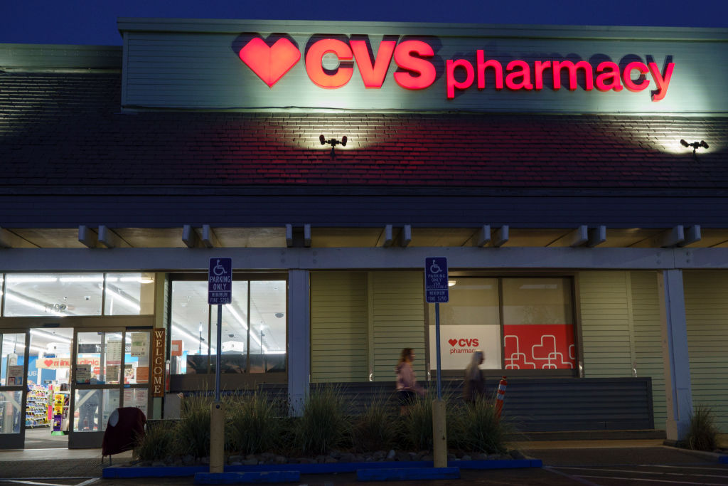 Featured image for Current COVID Vaccine Guidelines and Recommendations Explained