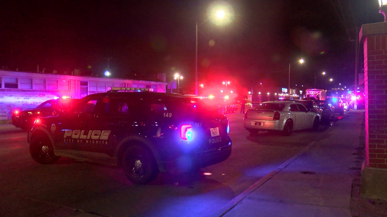 Mass Shooting in Kansas Leaves 7 Shot and 2 Trampled