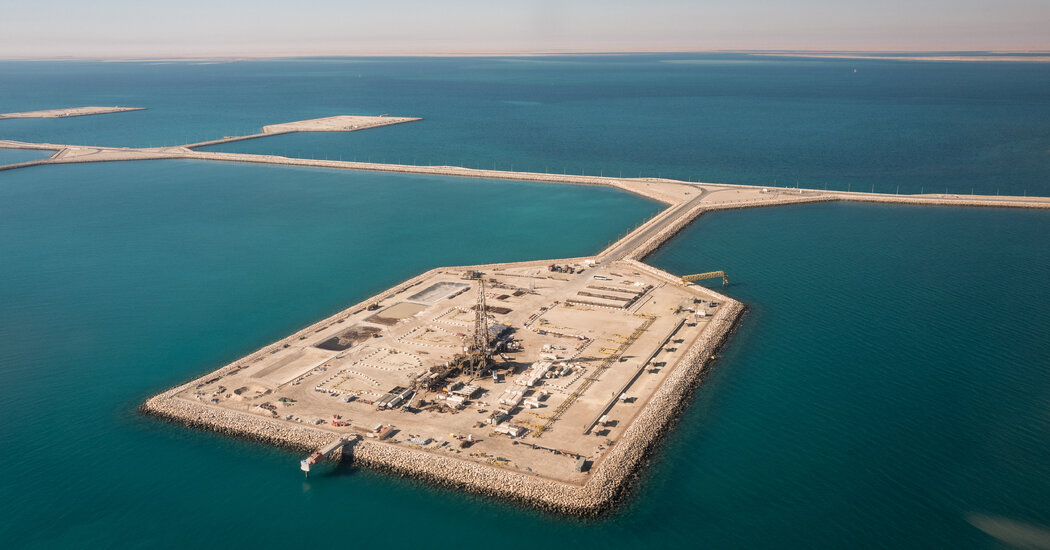 Featured image for Saudi Arabia's Oil Production Cut Strategy Under Scrutiny