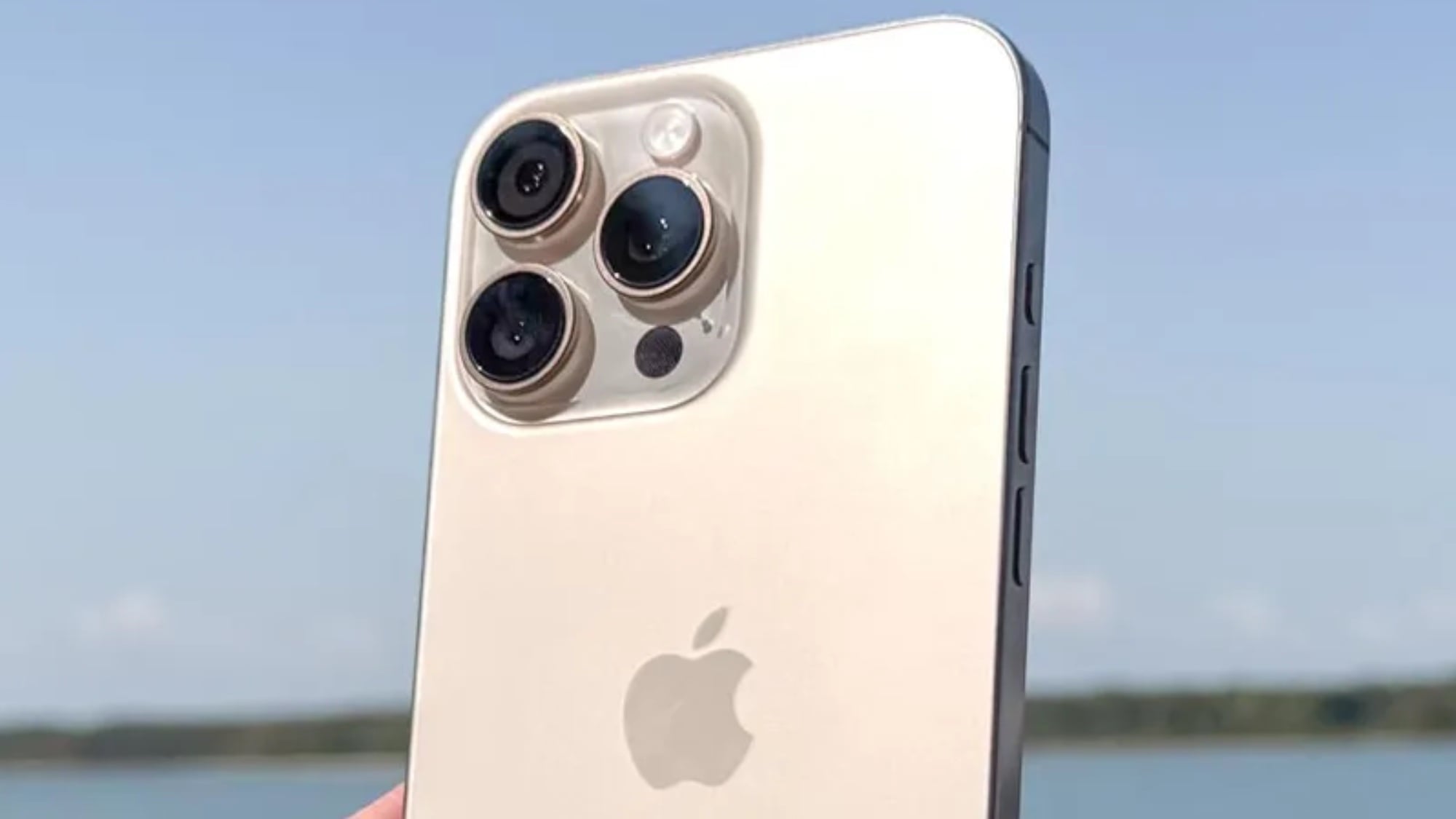 Featured image for iPhone 17 May Be the Final Model with This Controversial Feature