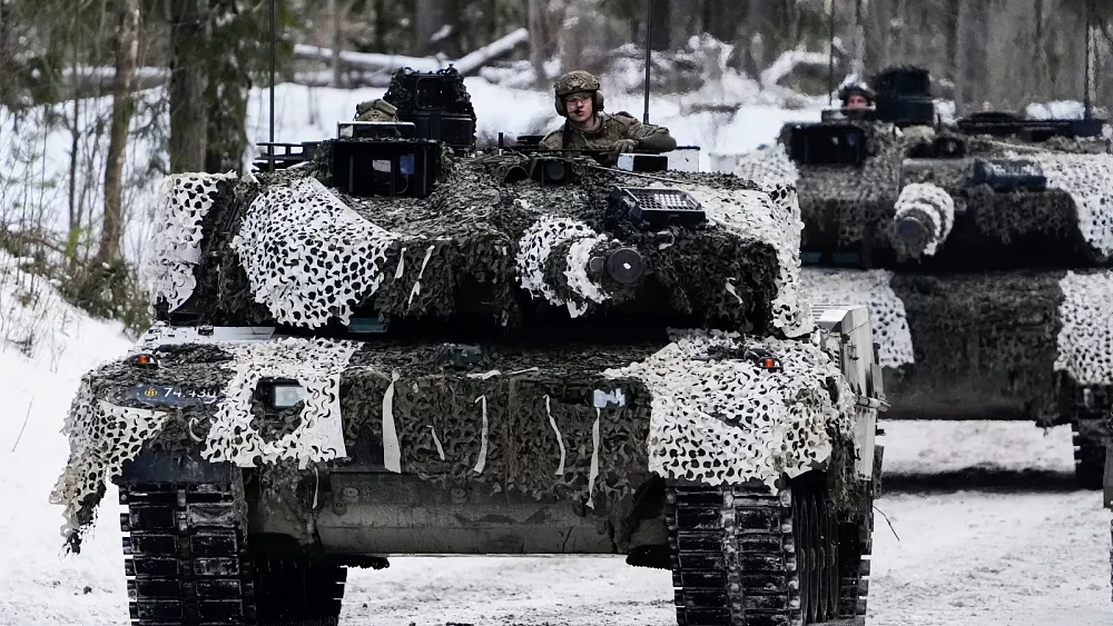 Featured image for "Denmark and Netherlands donate Leopard tanks to Ukraine amid ongoing conflict"