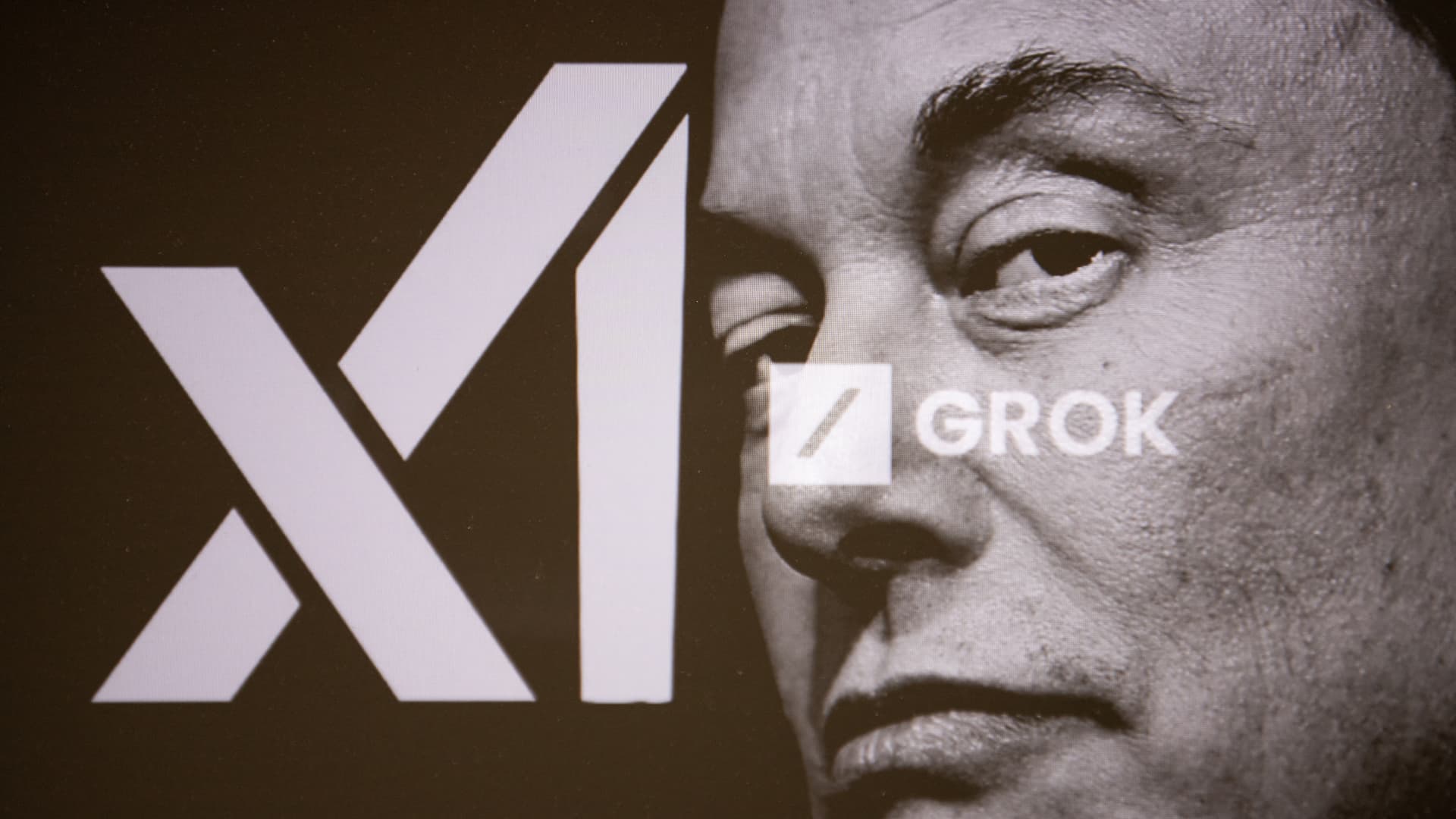 Featured image for Elon Musk Threatens Legal Action Against Apple Over Antitrust Allegations