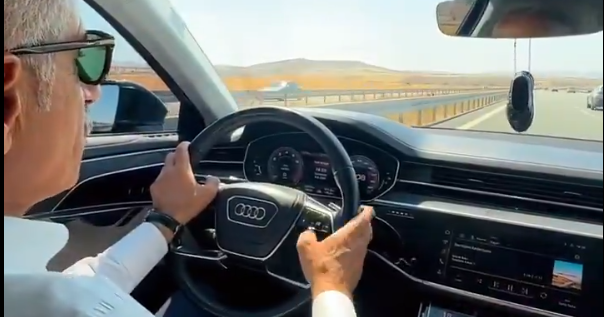 Featured image for Turkish Transport Minister Receives Speeding Ticket After 140 mph Video