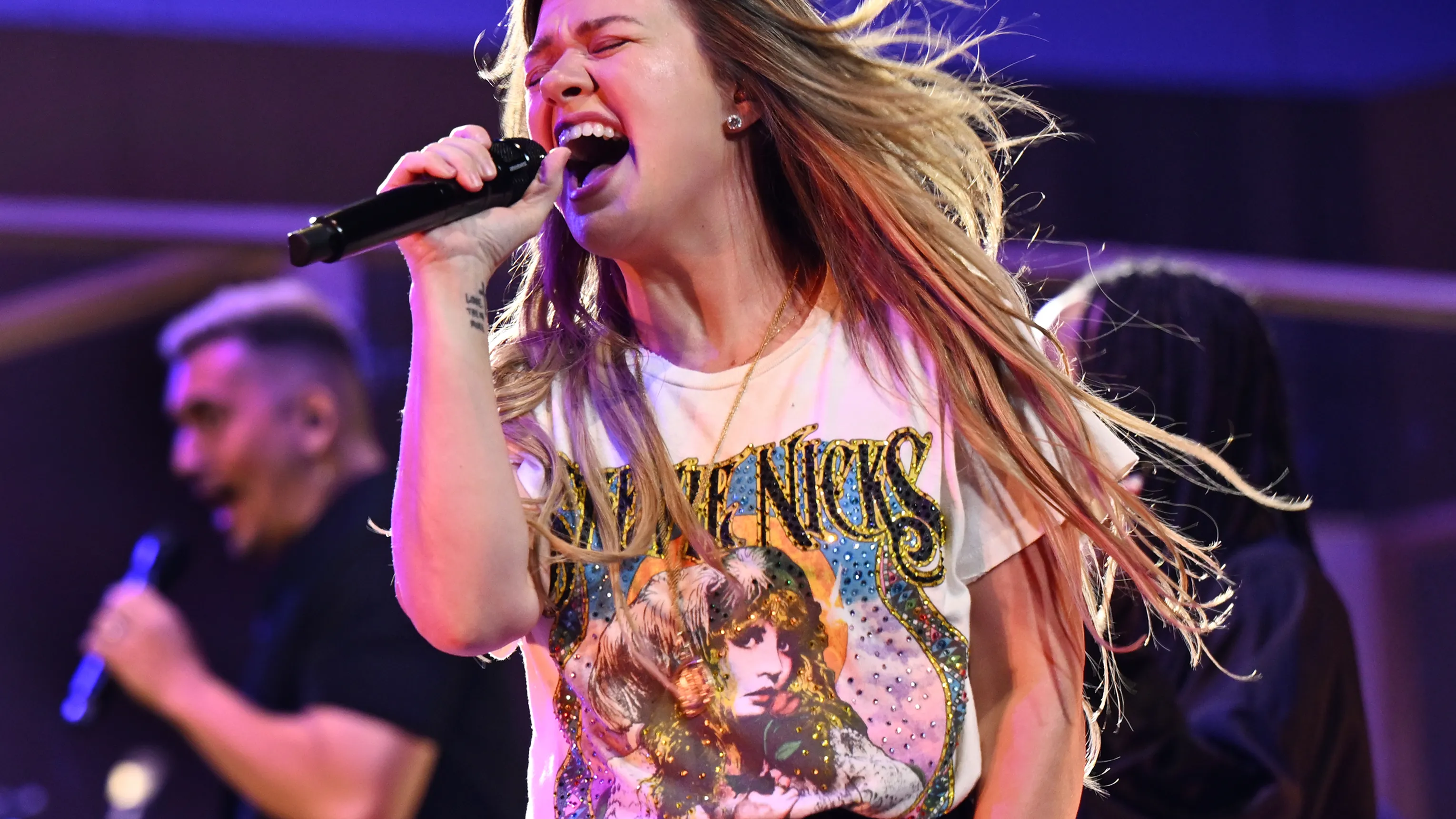 Featured image for Kelly Clarkson Cancels Vegas Residency Due to Ex-Husband's Illness