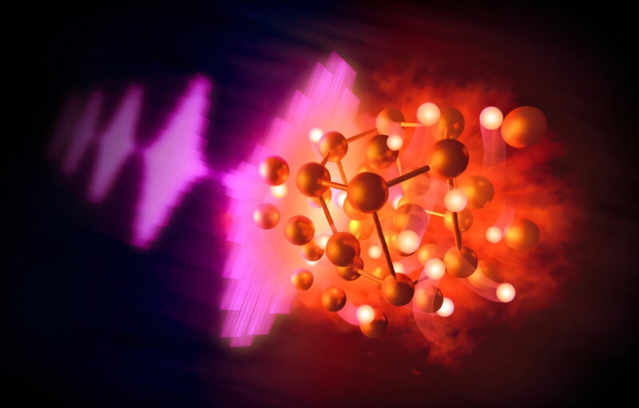 Featured image for Scientists Develop Novel Gold Hydride Under Extreme Conditions