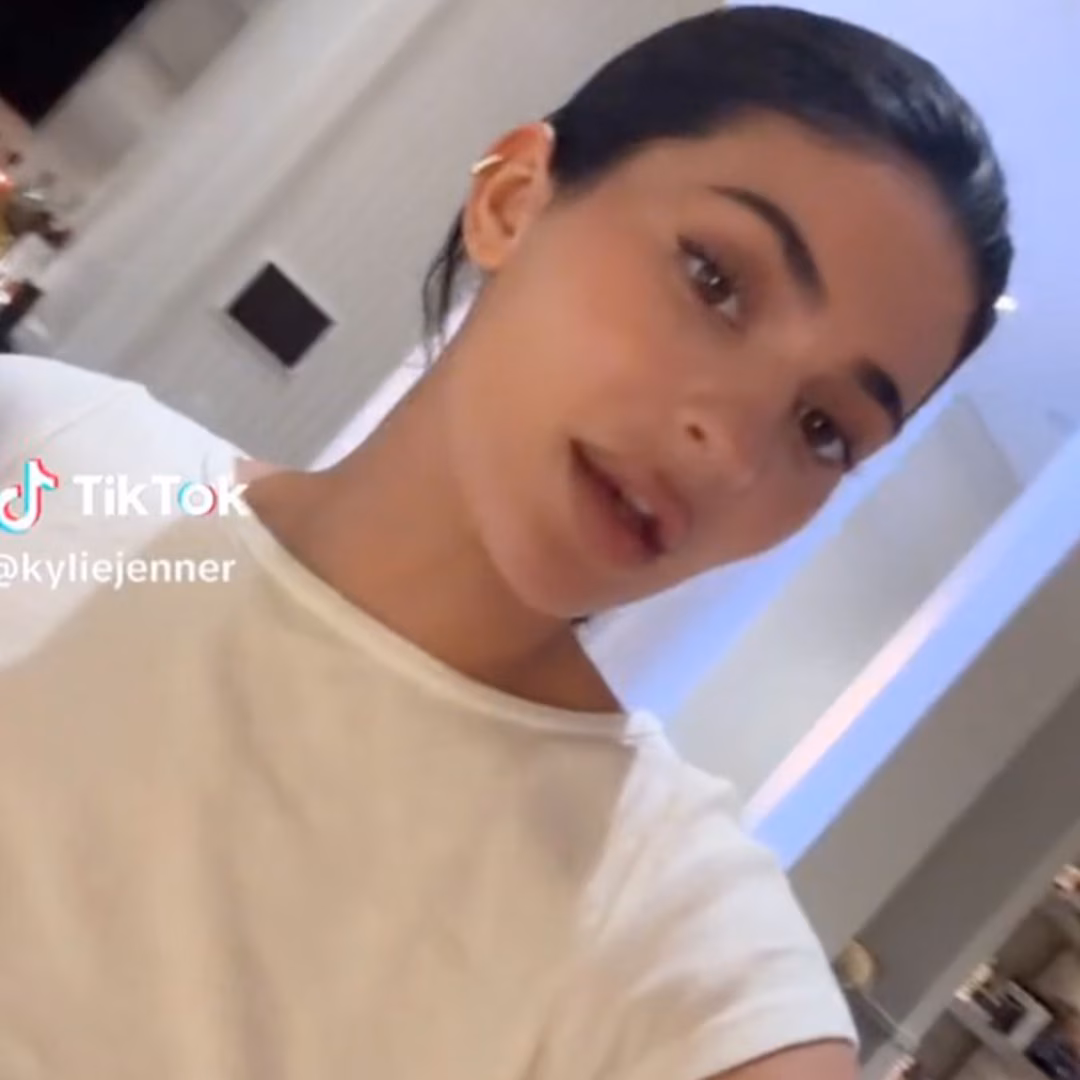 Featured image for Inside Kylie Jenner's Lavish California Mansion: A Peek at Her Over-the-Top Home.