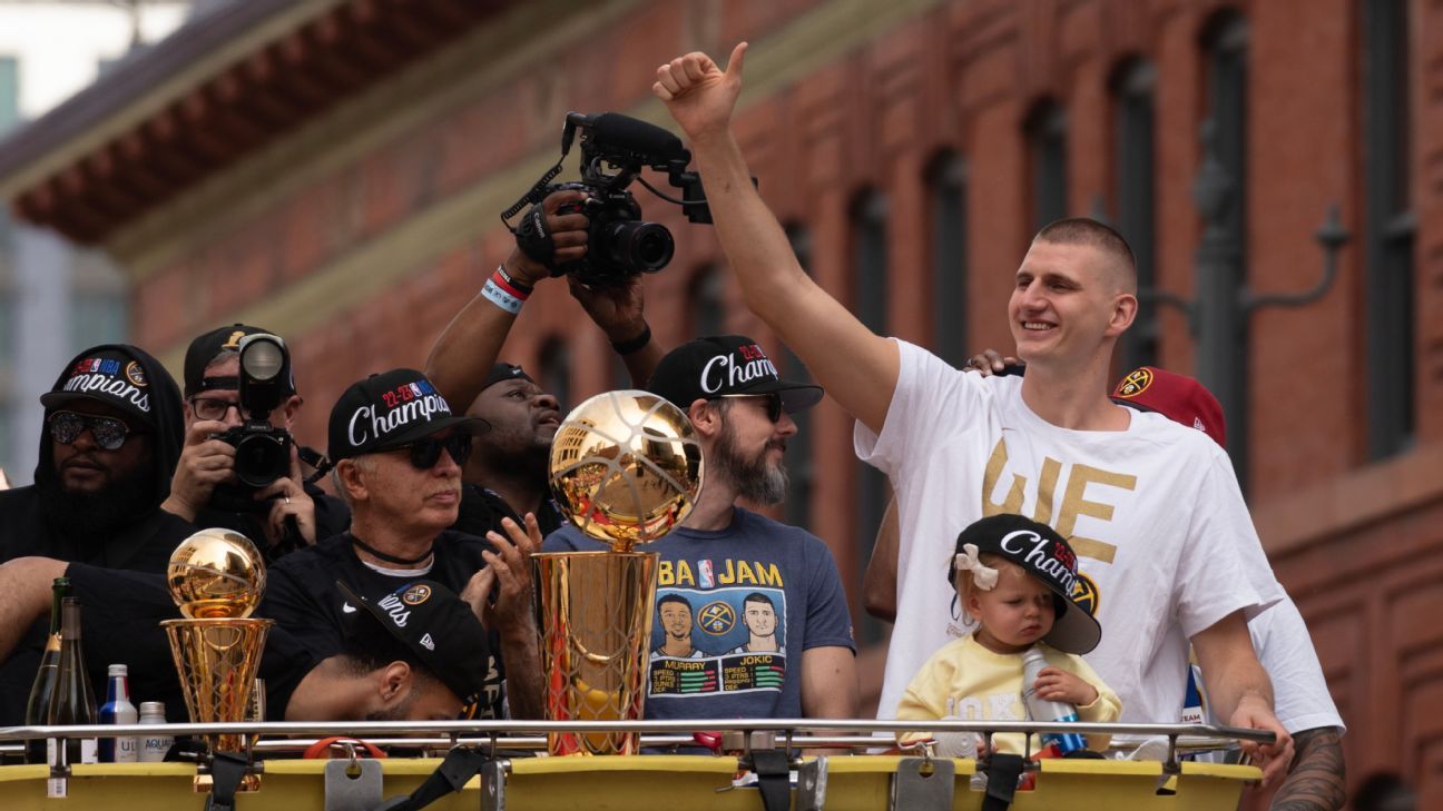 Featured image for Denver Parades: From NBA Champions to Hearse Fleet.