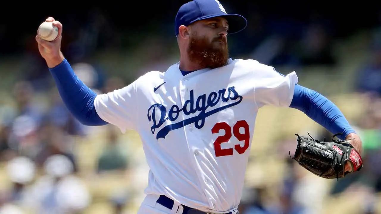 Phillies acquire Dylan Covey from Dodgers on waivers.