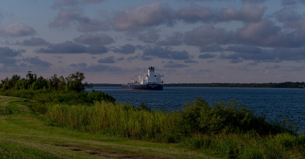 Featured image for "Saltwater Intrusion Threatens New Orleans: A Race Against Crisis"
