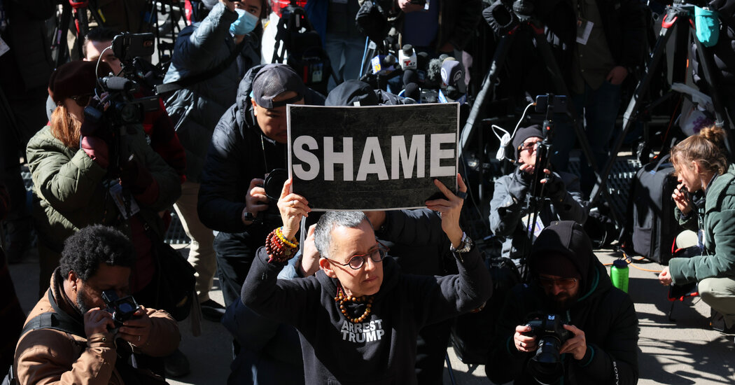 Featured image for Trump's Indictment Impact on GOP Nomination and Brand.