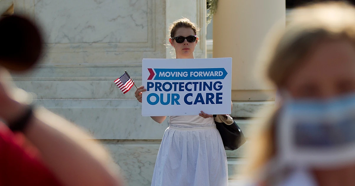 Featured image for Debate intensifies over Obamacare funding amid government shutdown fears