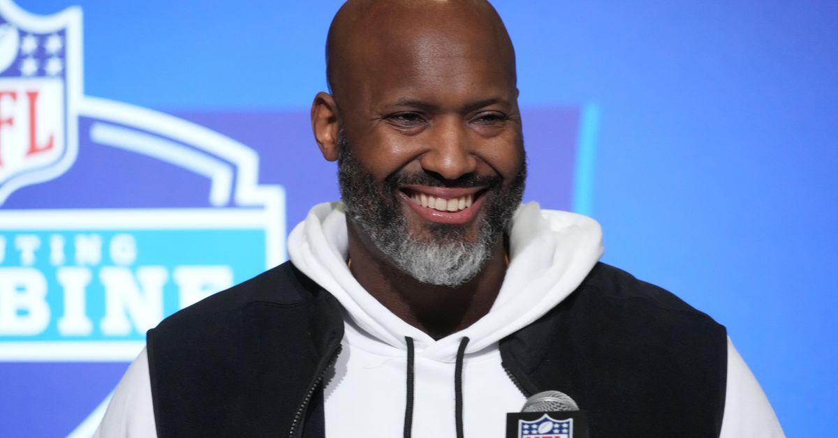 Featured image for "Cardinals' Winning Draft Strategy Revealed: Prioritizing Future Picks and Trade Offers"