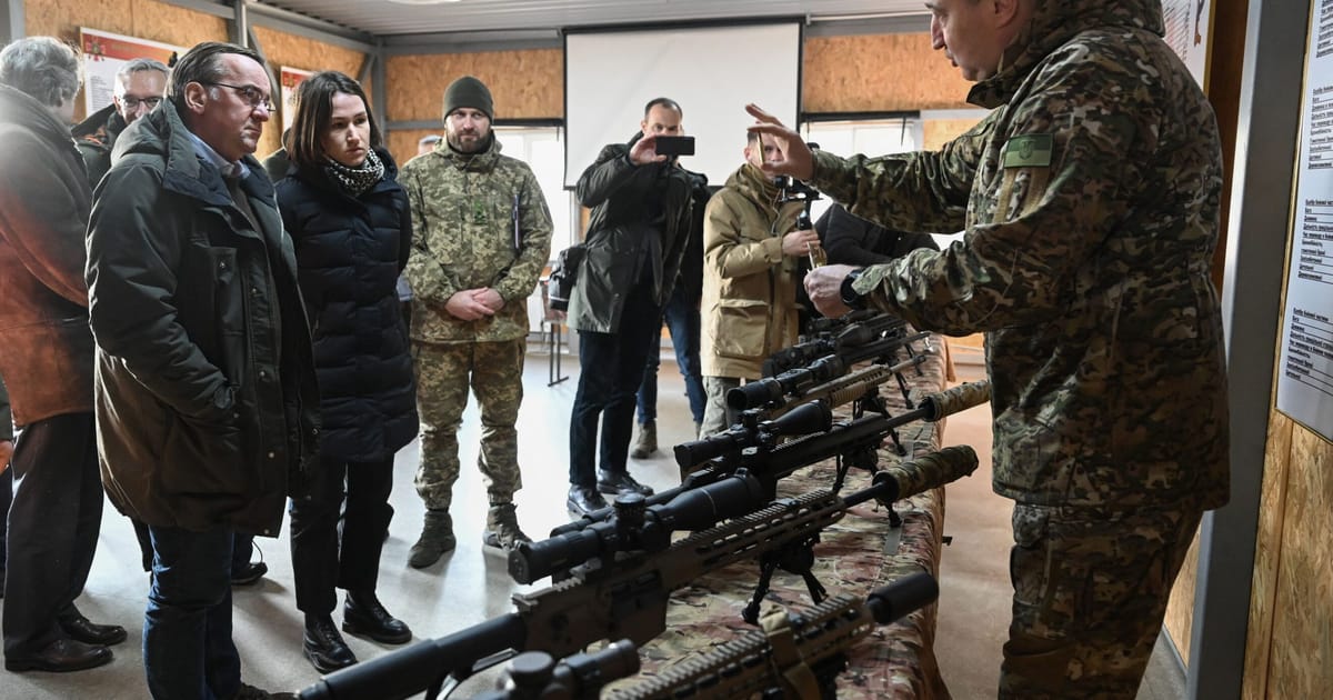 Featured image for Germany Boosts Military Aid to Ukraine with €1.3B Weapons Package