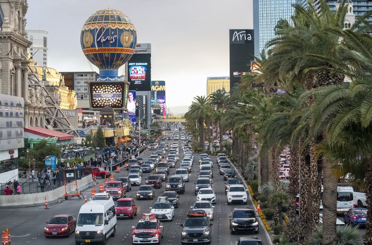 Featured image for Las Vegas Faces Declining Tourism Amid Rising Costs and Changing Visitor Preferences