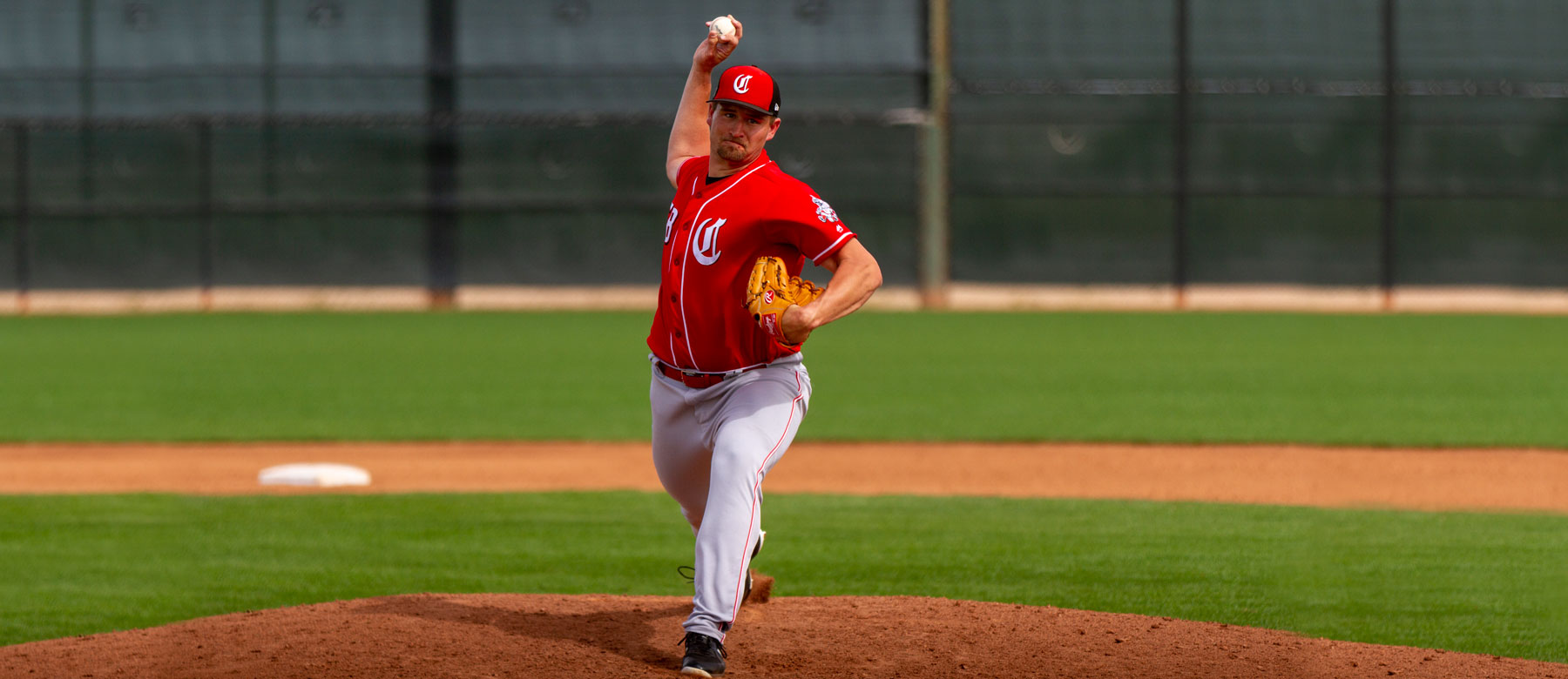 Featured image for Astros Add Relief Pitcher Joel Kuhnel in Trade with Reds