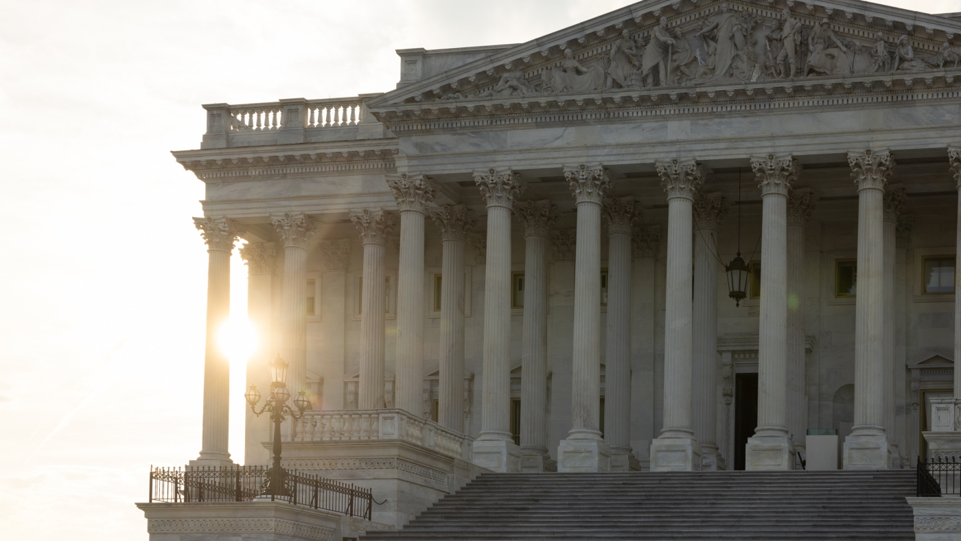 Featured image for Senate Approves Shutdown End Deal Amid Political Divisions