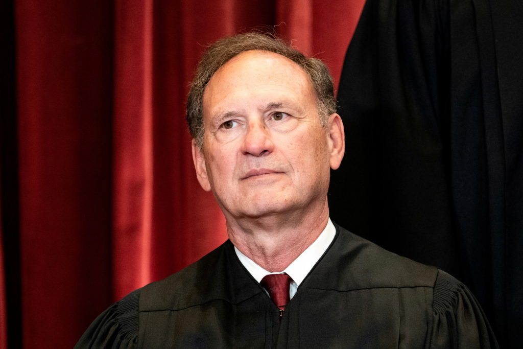 Featured image for Justice Alito stands firm, rejects Senate Democrats' calls for recusal in Supreme Court case