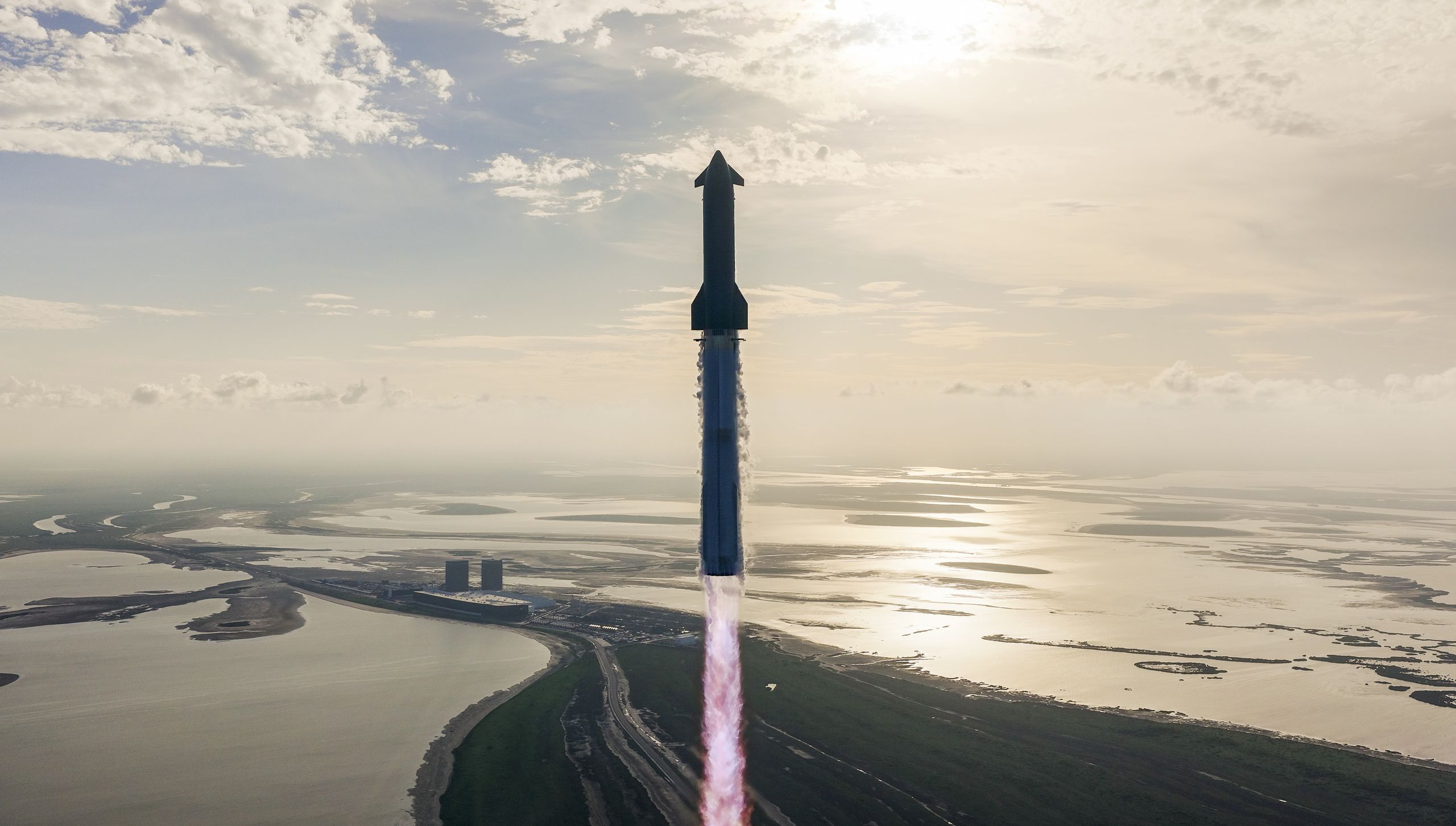Featured image for SpaceX Plans October 13 for Next Starship and Super Heavy Test Flights