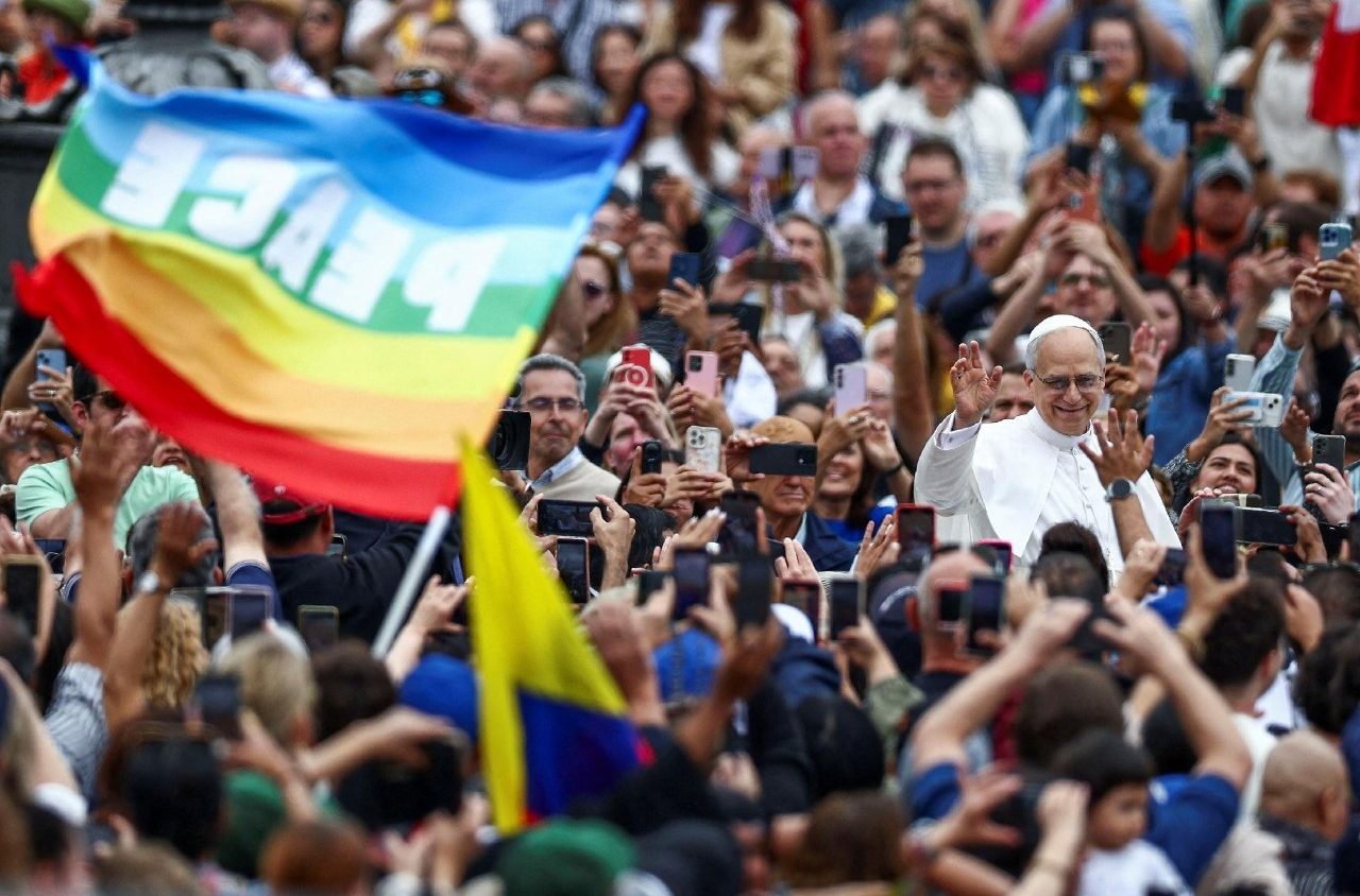 Featured image for Pope Leo Urges Prayer and Fasting for Peace