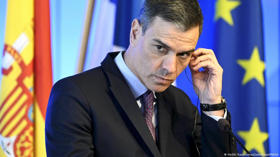 Featured image for Spain's Political Landscape Shifts with Snap Election Announcement.