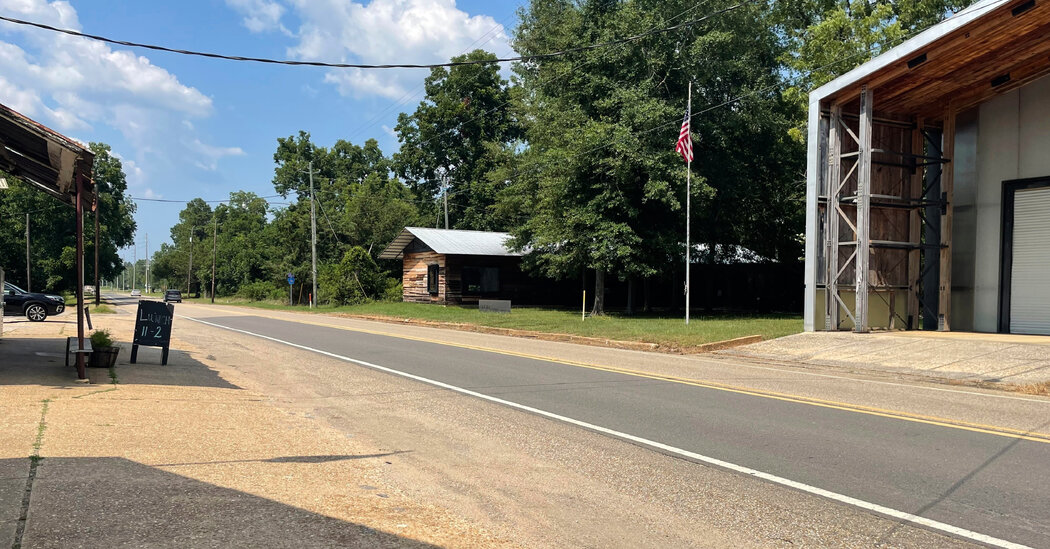 Featured image for First Black Mayor of Alabama Town Re-elected After Past Barriers