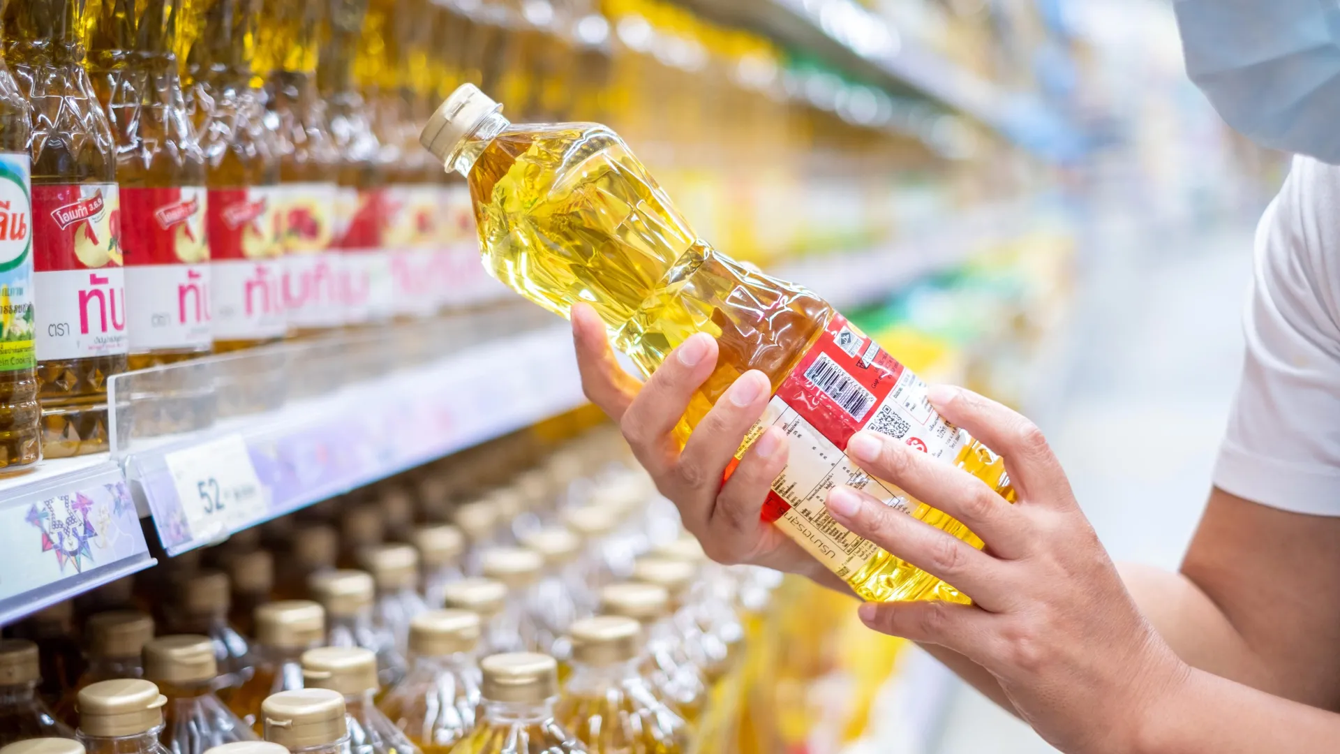Featured image for Study Links Popular Cooking Oil to Obesity in America