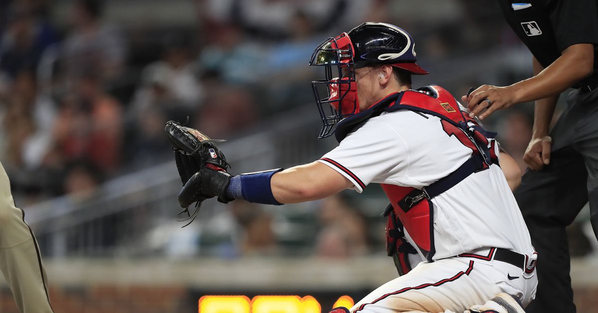 Featured image for Sean Murphy shines in Braves' finale against Padres.
