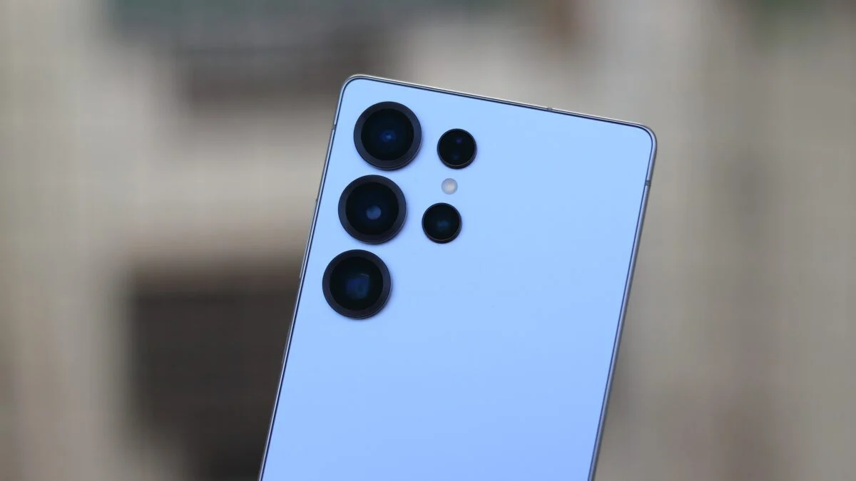 Featured image for Samsung's One UI 8.5 Beta Enhances Camera Features and Fixes Bugs