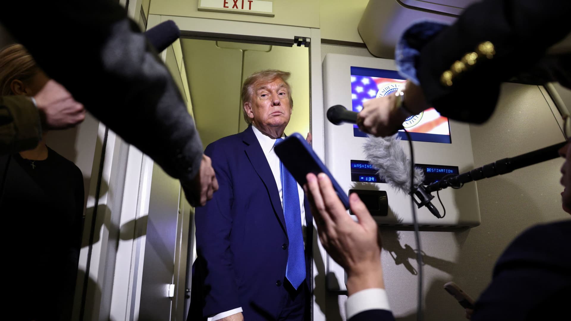 Featured image for Trump escalates Iran tensions with threats and military claims