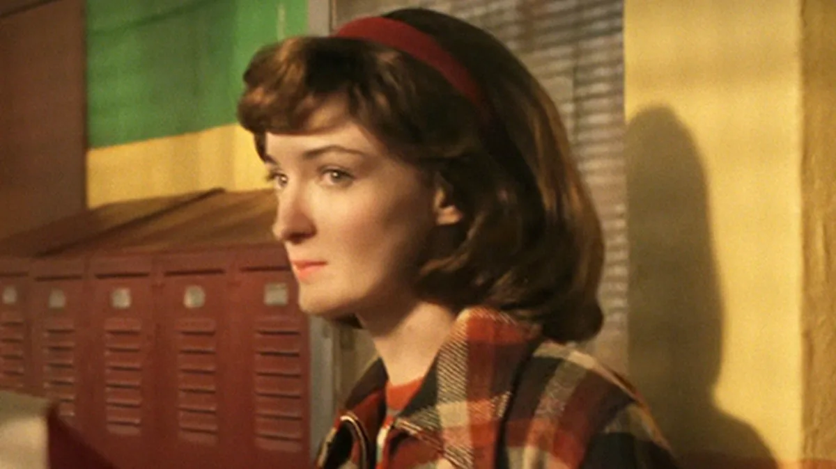 Featured image for Stranger Things: The Teenage Joyce Byers Looks Uncannily Familiar