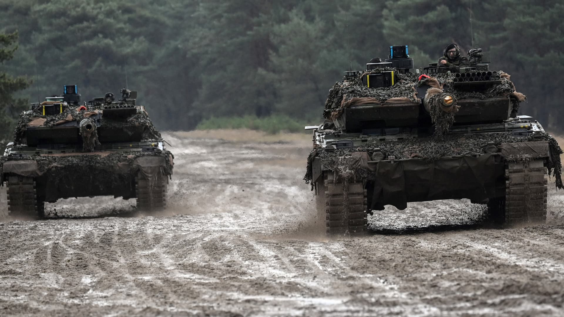 Featured image for Germany pledges 2.7 billion euro military aid to Ukraine.