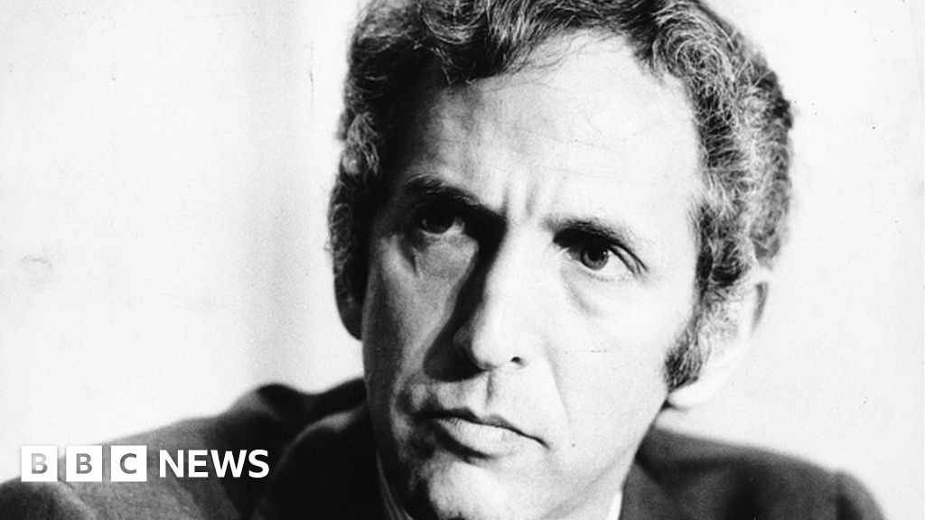 Featured image for Pentagon Papers whistleblower Daniel Ellsberg dies at 92.