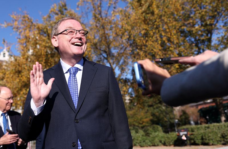 Featured image for US Government Shutdown's Economic Toll Exceeds Expectations