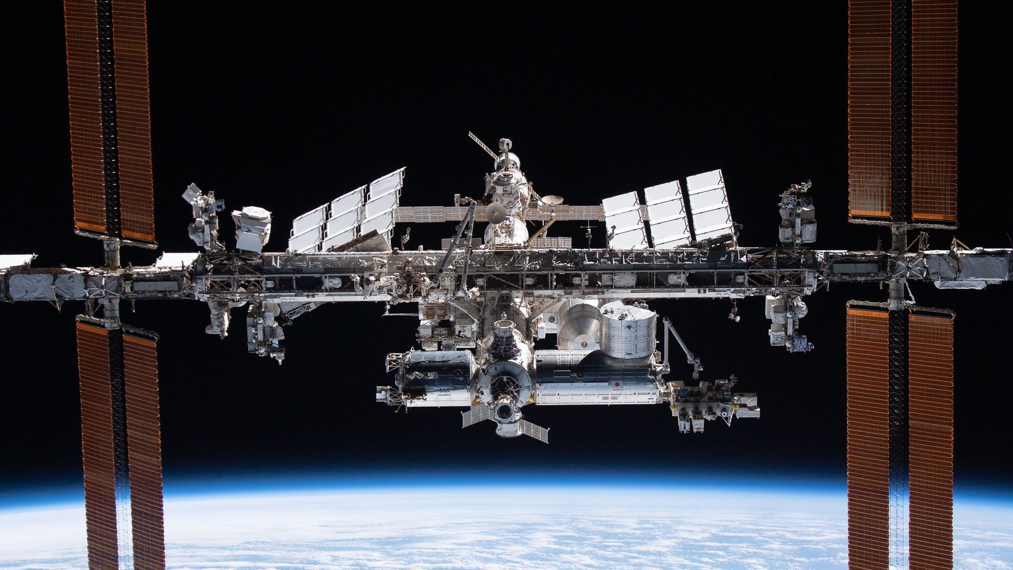 Featured image for Future of Human Spaceflight: The ISS's End and the Rise of Private Stations