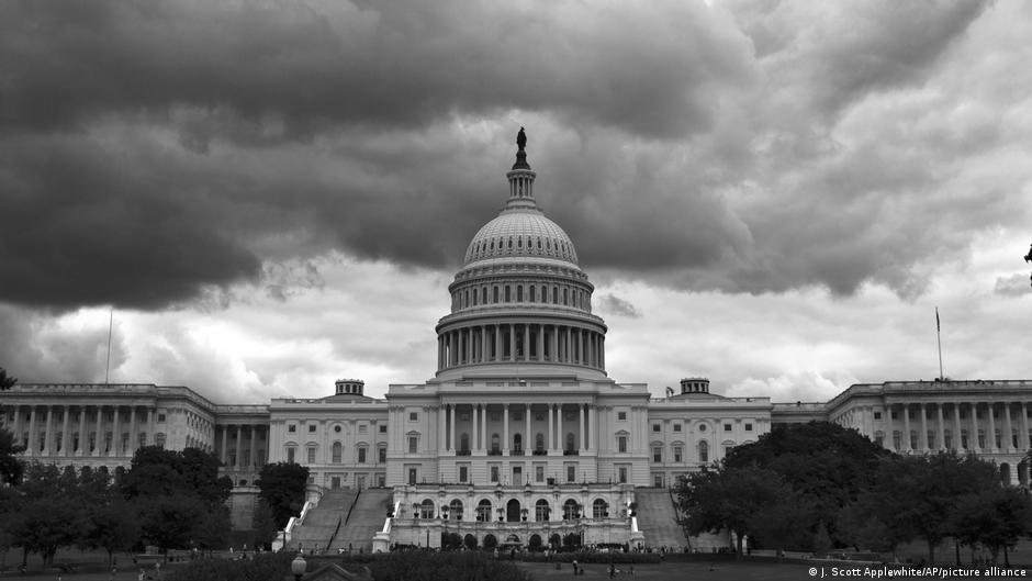 Featured image for US Government Shutdown Threatens as Political Divisions Deepen