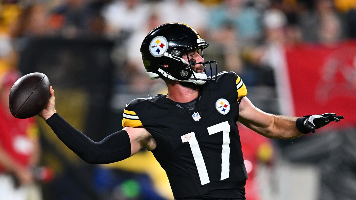 Featured image for Steelers QB Skylar Thompson robbed and injured in Dublin