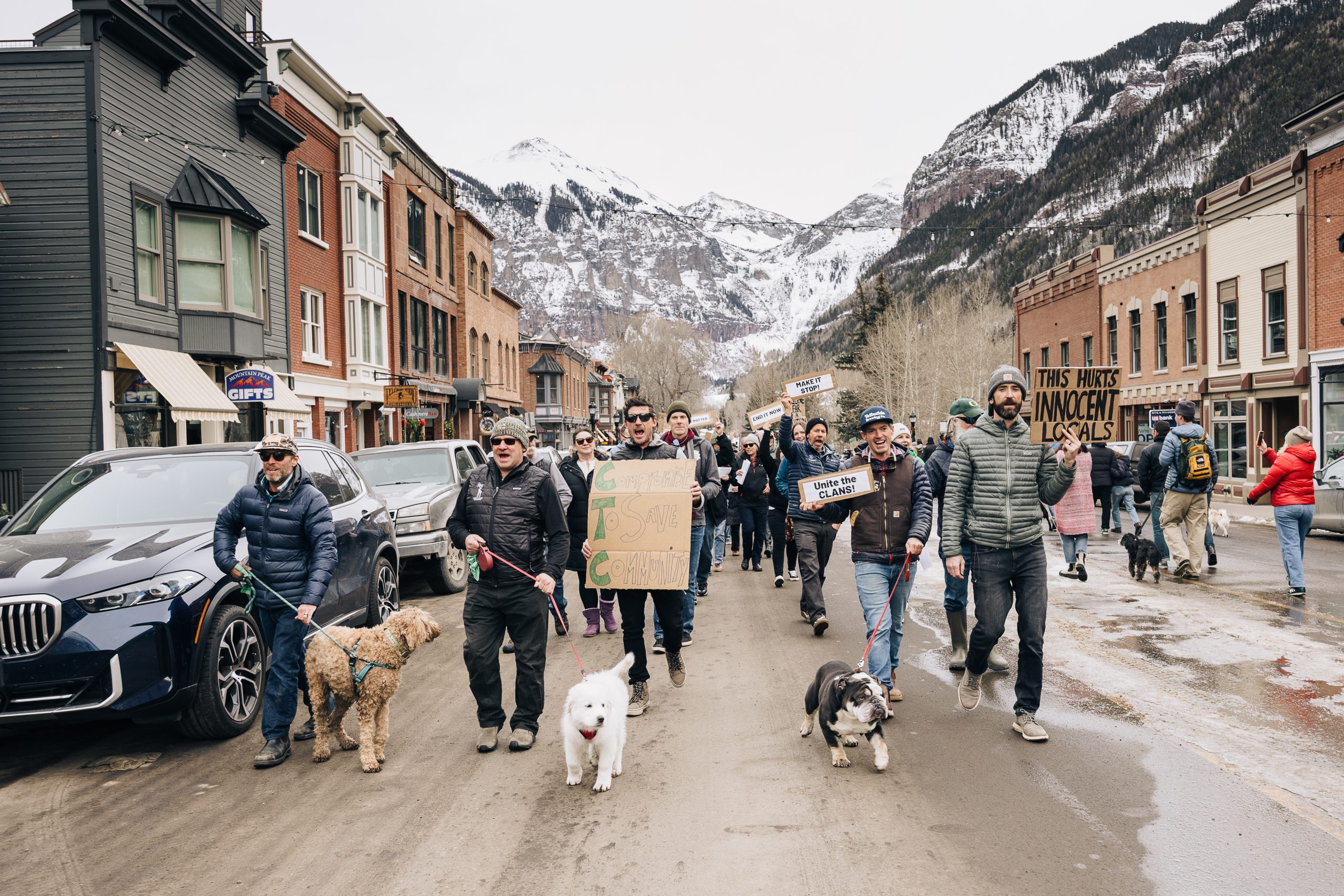 Featured image for Telluride Ski Patrol Strike Ends, Resort to Reopen This Weekend