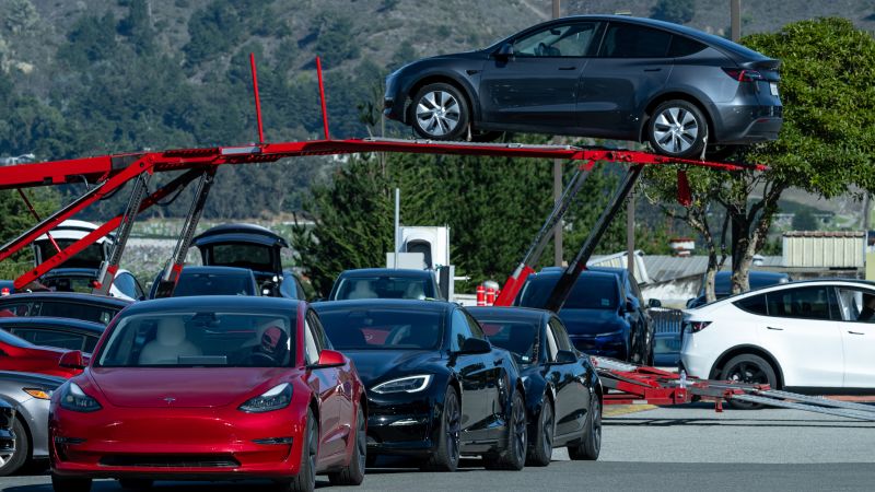 Featured image for California Considers Halting Tesla Sales Over Autopilot Claims