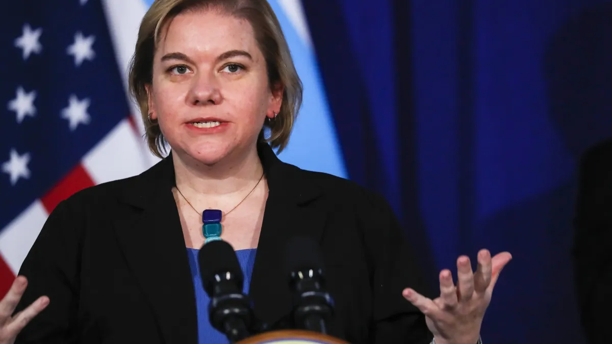 Featured image for Chicago's Top Doctor Warns of Arcturus' Highly-Transmissible COVID-19 Variant