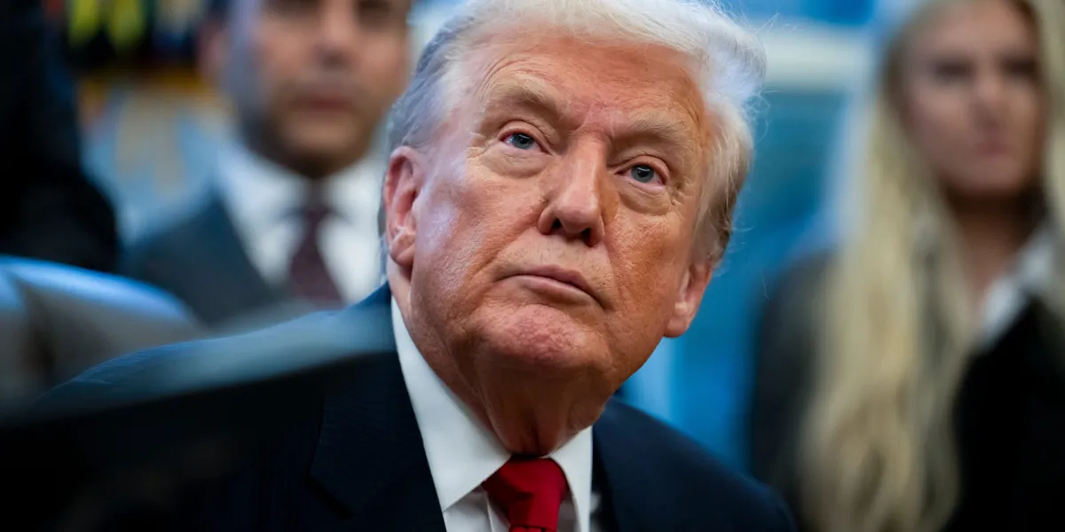 Featured image for Trump's 50-Year Mortgage: Long-Term Savings or New Debt Risk?