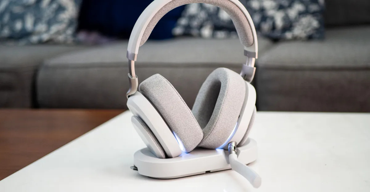 Featured image for Fractal’s Scape: Luxury Gaming Headset for Just $200