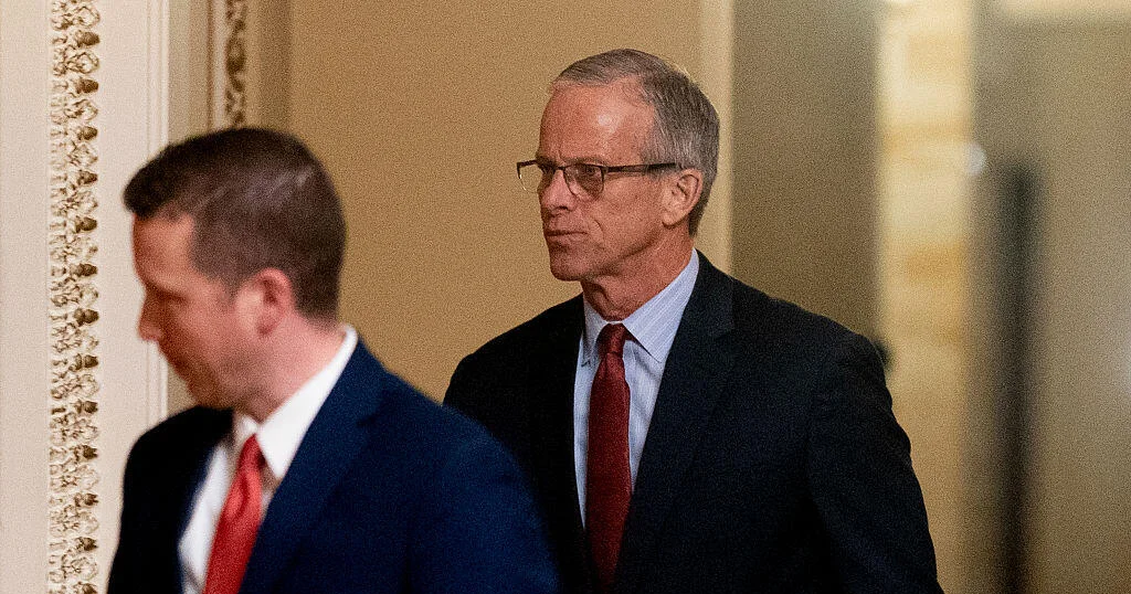 Featured image for Senate Moves Toward Deal to End Government Shutdown Amid Divisions